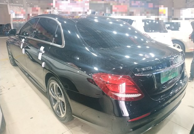 奔驰E级 E300L 2019款 2.0T 自动 汽油 豪华型 (国Ⅵ) 