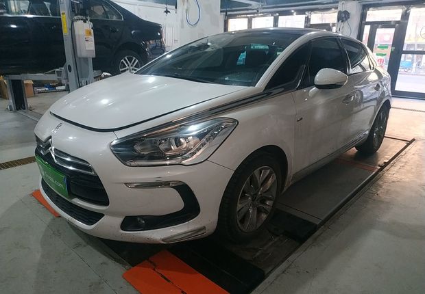 DS5两厢 2014款 1.6T 自动 豪华版THP160 (国Ⅴ) 