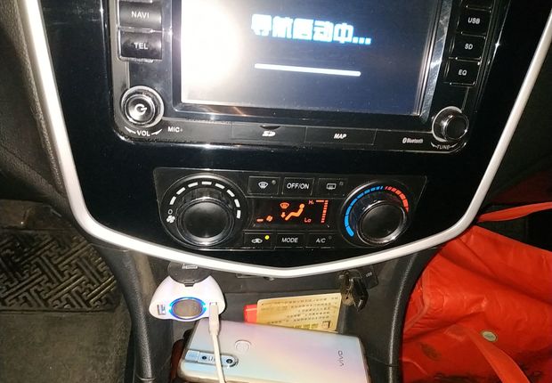 东风风行风行F600 L 2016款 1.5T 手动 尊享型 (国Ⅴ) 
