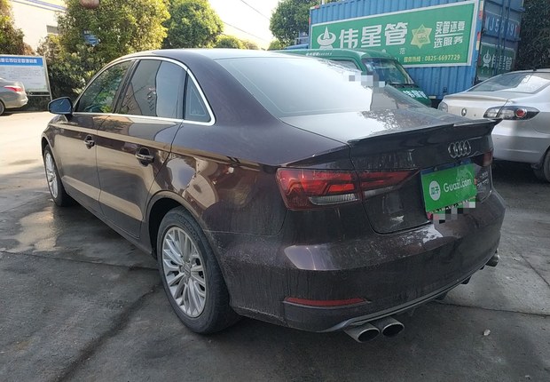 奥迪A3 35TFSI 2016款 1.4T 自动 进取型Limousine (国Ⅴ) 