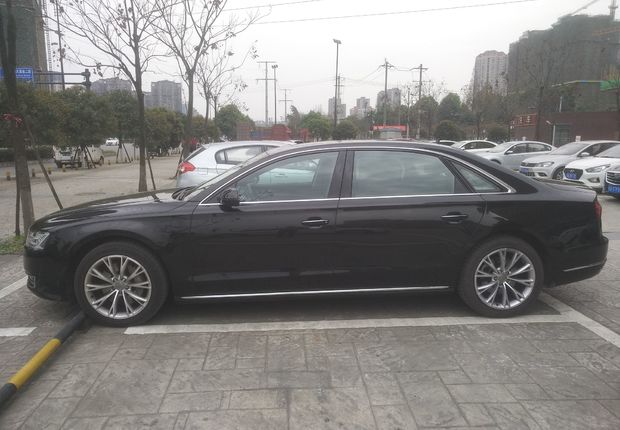 奥迪A8L 45TFSI [进口] 2016款 3.0T 自动 汽油 舒适型 