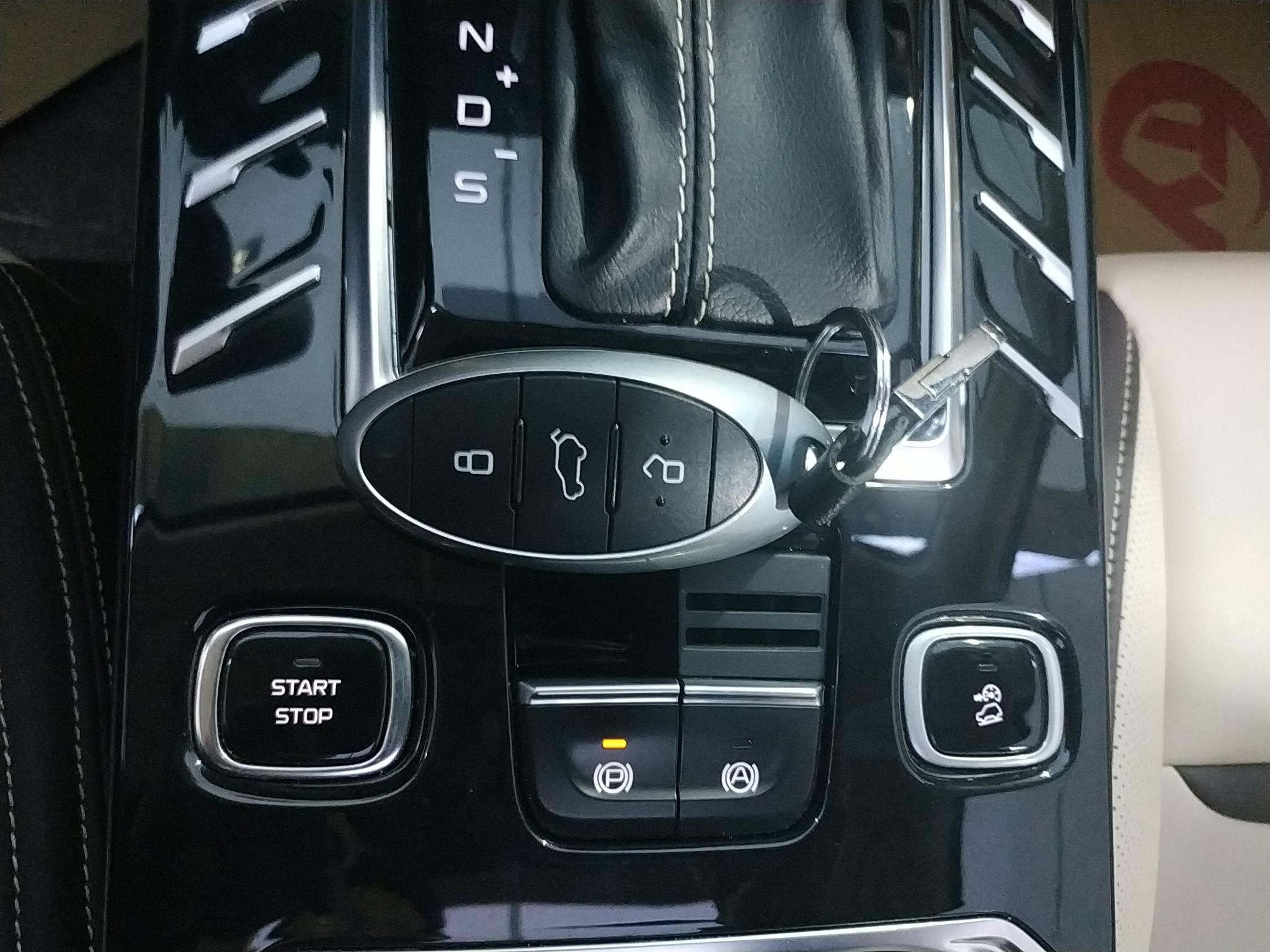 奔腾t77 2019款 230 tid 自动豪华型 国v