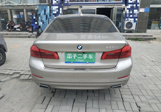 宝马5系 528Li 2018款 2.0T 自动 汽油 上市特别版 (国Ⅴ) 