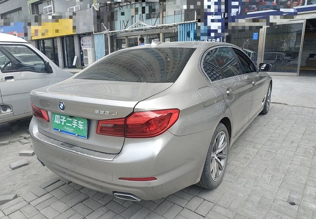 宝马5系 528Li 2018款 2.0T 自动 汽油 上市特别版 (国Ⅴ) 