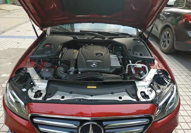奔驰E级 E200 [进口] 2019款 2.0T 自动 汽油 运动型 