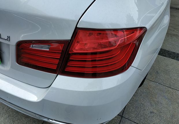 宝马5系 525Li 2014款 2.0T 自动 汽油 豪华设计套装 (国Ⅳ) 