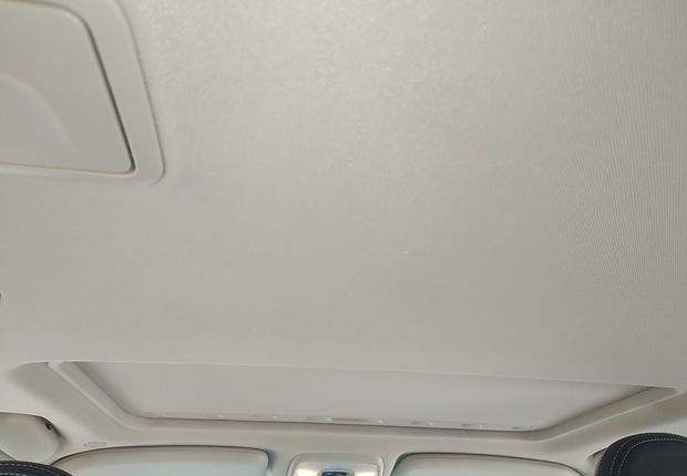 沃尔沃S80L T5 2014款 2.0T 自动 汽油 智尊行政版 (国Ⅳ) 