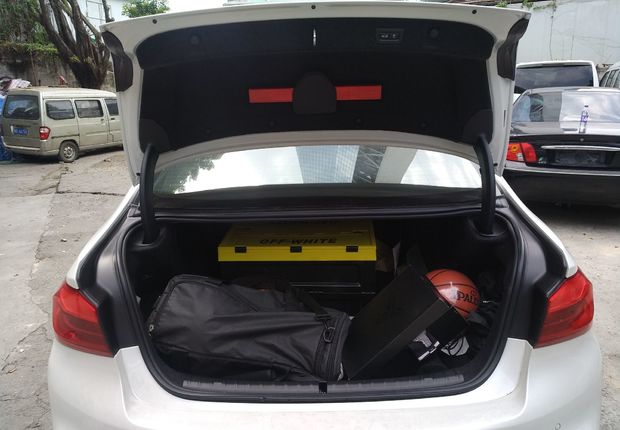 宝马5系 530Li 2018款 2.0T 自动 汽油 xDrive-M运动套装 (国Ⅴ) 