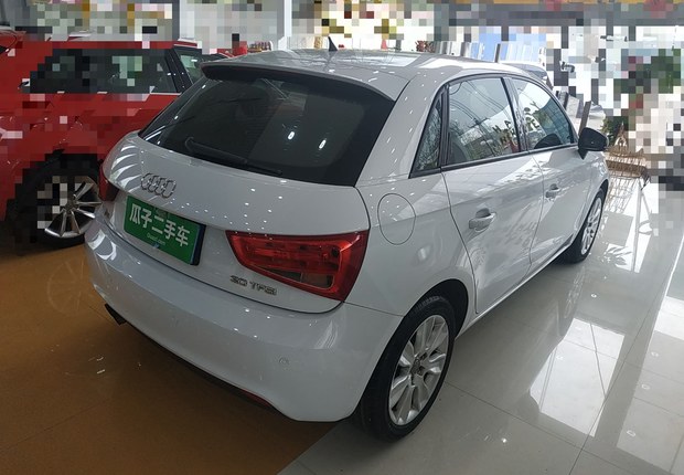 奥迪A1 30 [进口] 2013款 1.4T 自动 5门 Urban 