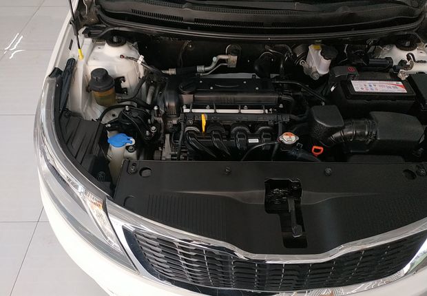 起亚K2 2012款 1.4L 自动 4门5座三厢车 GLS (国Ⅳ) 