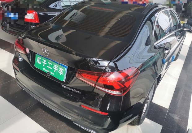 奔驰A级 A200L 2019款 1.3T 自动 (国Ⅴ) 