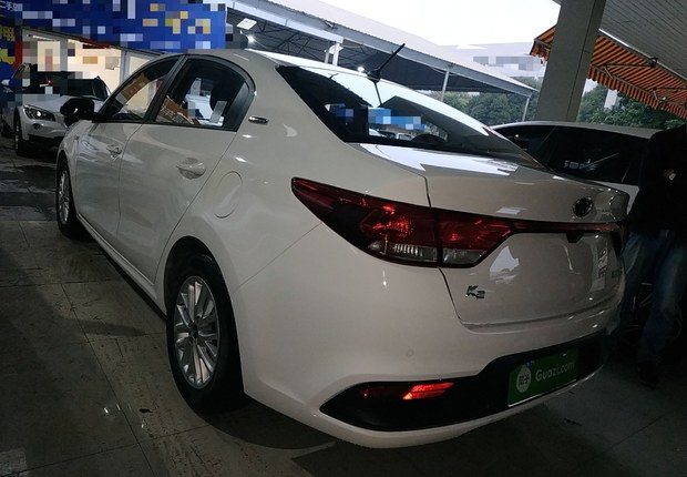 起亚K2 2017款 1.4L 自动 4门5座三厢车 GLS-15周年纪念版 (国Ⅴ) 