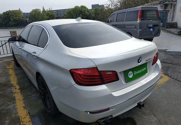 宝马5系 525Li 2014款 2.0T 自动 汽油 豪华设计套装 (国Ⅳ) 