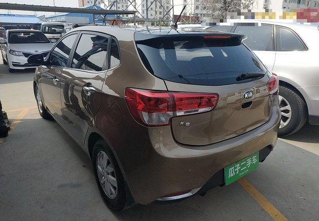 起亚K2 2015款 1.4L 自动 5门5座两厢车 GLS炫酷版 (国Ⅴ) 