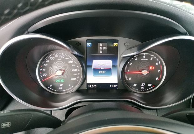 奔驰C级 C200L 2016款 2.0T 自动 运动版 (国Ⅴ) 