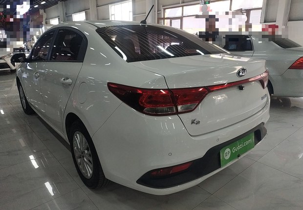 起亚K2 2017款 1.4L 手动 4门5座三厢车 GLS (国Ⅴ) 