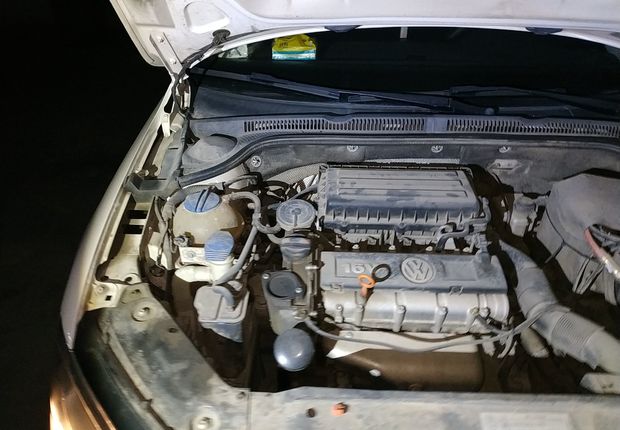 大众速腾 2012款 1.6L 手动 舒适型 (国Ⅳ) 