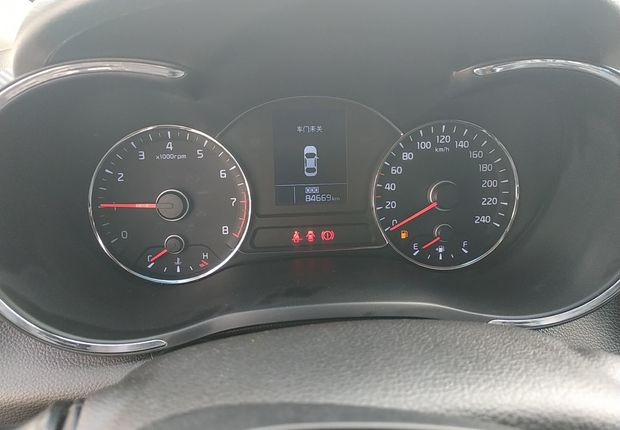 起亚K3 2013款 1.6L 手动 GLS (国Ⅳ) 