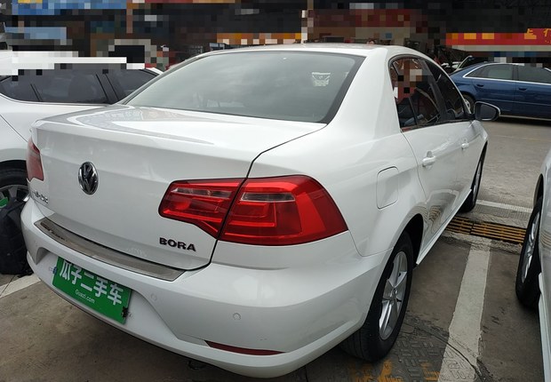 大众宝来 2014款 1.6L 自动 4门5座三厢车 时尚型 (国Ⅳ) 