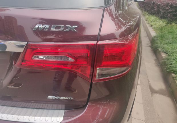 讴歌MDX [进口] 2014款 3.5L 自动 四驱 精英版 