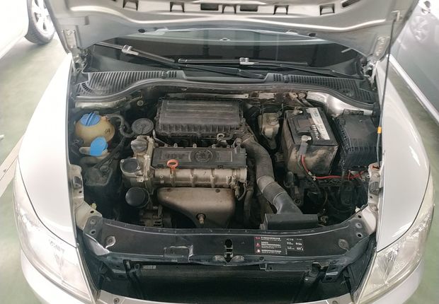 斯柯达明锐 2012款 1.6L 手动 逸俊版 (国Ⅳ) 