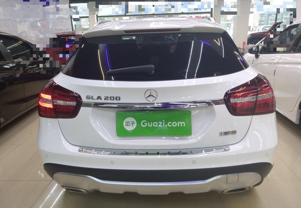 奔驰GLA 200 2019款 1.6T 自动 动感型 (国Ⅵ) 