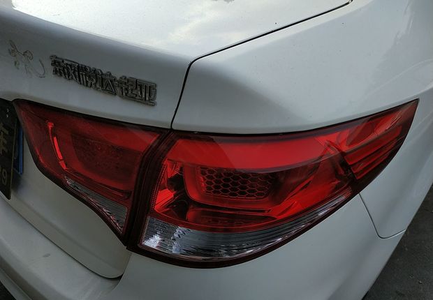 起亚K2 2015款 1.4L 自动 4门5座三厢车 GLS (国Ⅳ) 