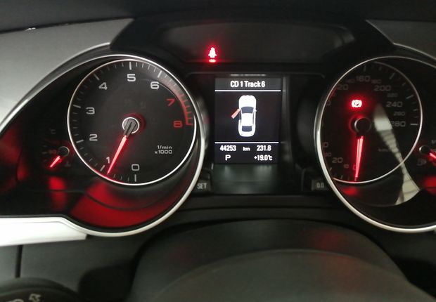 奥迪A5 Coupe 45TFSI [进口] 2016款 2.0T 自动 汽油 进取型 