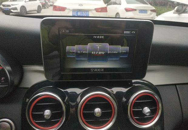 奔驰C级 C200 2016款 2.0T 自动 运动版 (国Ⅴ) 