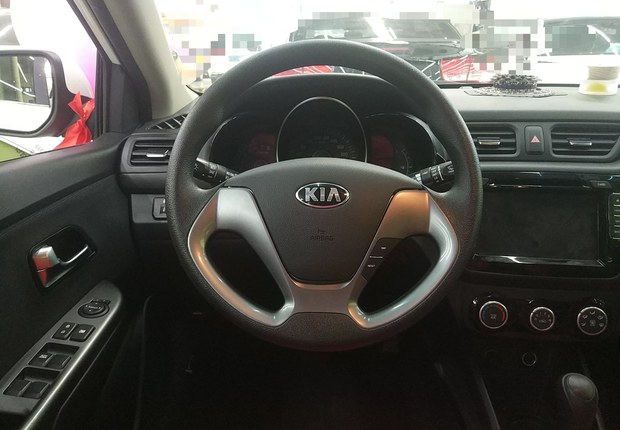 起亚K2 2015款 1.4L 自动 4门5座三厢车 GLS (国Ⅳ) 