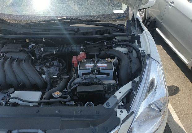 日产骐达 2011款 1.6L 自动 舒适型 (国Ⅳ) 