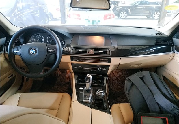 宝马5系 525Li 2013款 2.0T 自动 汽油 领先型 (国Ⅳ) 