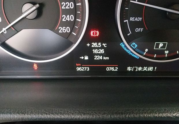 宝马3系 328i 2014款 2.0T 自动 汽油 xDrive运动设计套装 (国Ⅳ) 