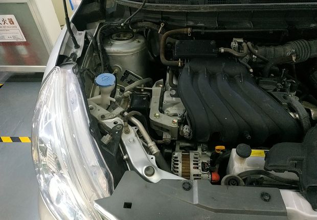 日产骊威 2013款 1.6L 自动 XL劲锐版舒适型 (国Ⅳ) 