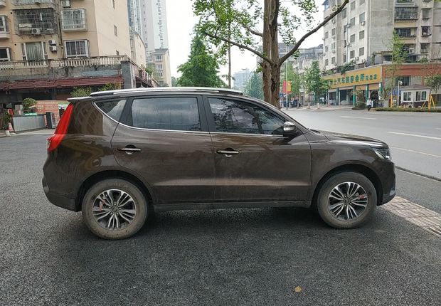 吉利远景SUV 2016款 1.8L 手动 豪华型 (国Ⅴ) 