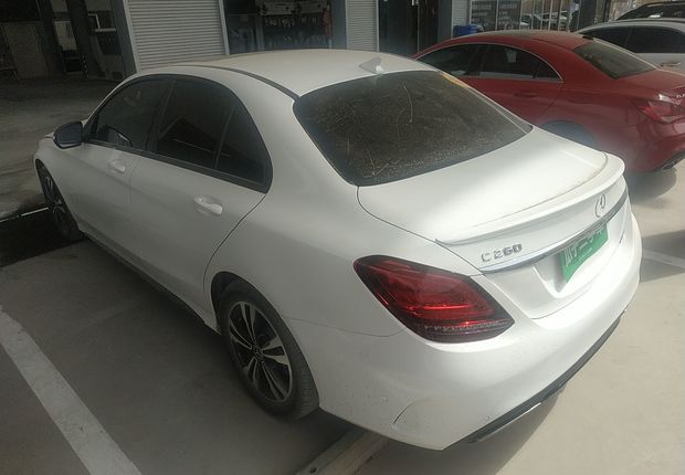 奔驰C级 C260 2019款 1.5T 自动 运动版 (国Ⅴ) 