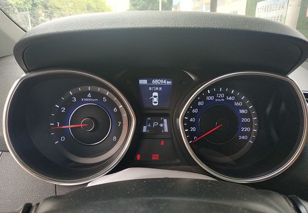 现代朗动 2015款 1.6L 自动 GLX领先型 (国Ⅳ) 