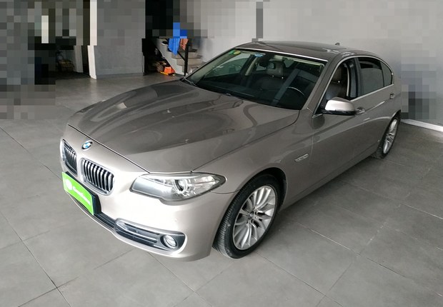 宝马5系 525Li 2014款 2.0T 自动 汽油 豪华设计套装 (国Ⅳ) 