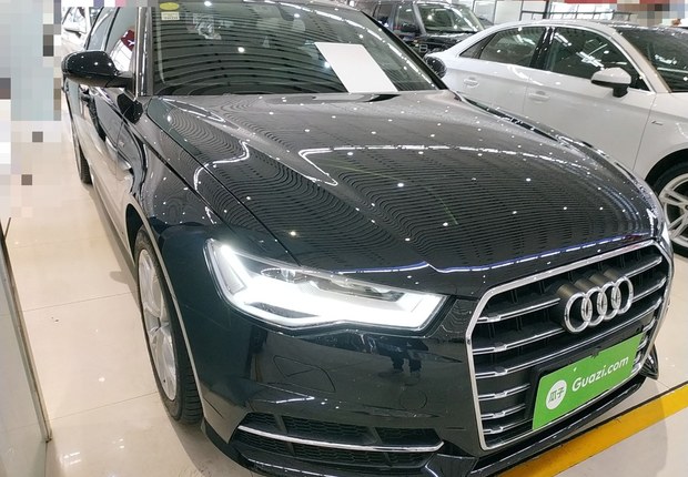 奥迪A6L 35TFSI 2018款 2.0T 自动 时尚型30周年纪念版 (国Ⅴ) 