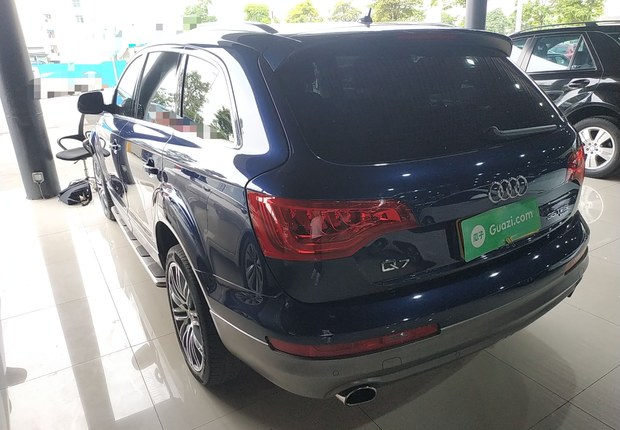 奥迪Q7 35 [进口] 2015款 3.0T 自动 进取型 