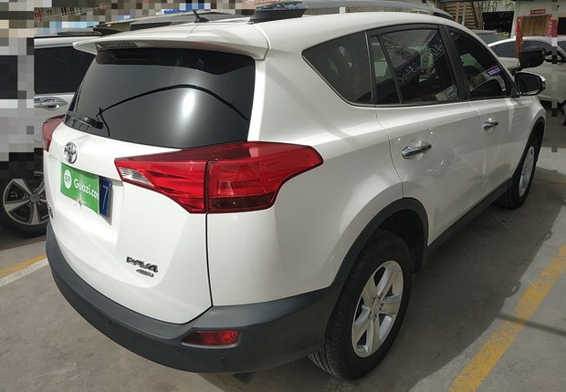 丰田RAV4 2013款 2.5L 自动 四驱 精英型 (国Ⅳ) 