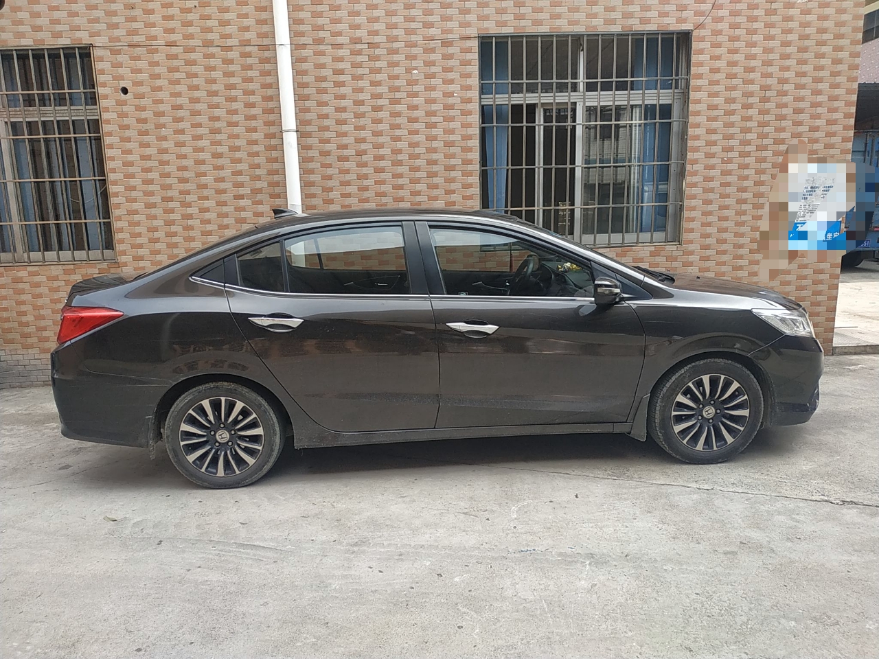 本田凌派和名图哪个好( 18名图和18凌派哪个好 )