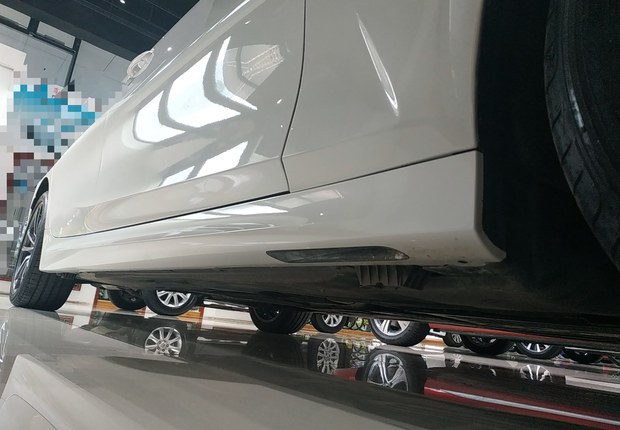 宝马3系 325Li 2020款 2.0T 自动 汽油 M运动套装 (国Ⅵ) 