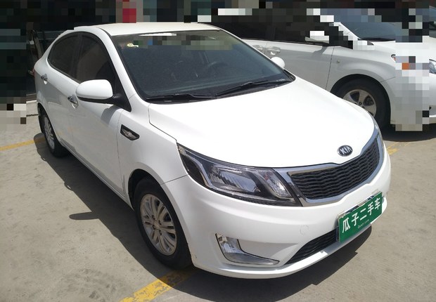 起亚K2 2012款 1.4L 自动 4门5座三厢车 GLS (国Ⅳ) 