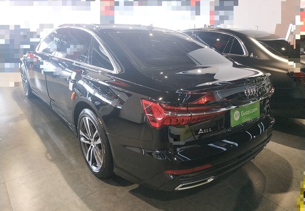 奥迪A6L 40TFSI 2019款 2.0T 自动 豪华动感型 (国Ⅵ) 