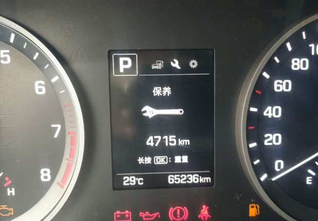 现代途胜 2015款 1.6T 自动 前驱 智能型 (国Ⅴ) 