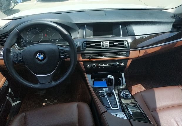 宝马5系 525Li 2017款 2.0T 自动 汽油 领先型 (国Ⅴ) 