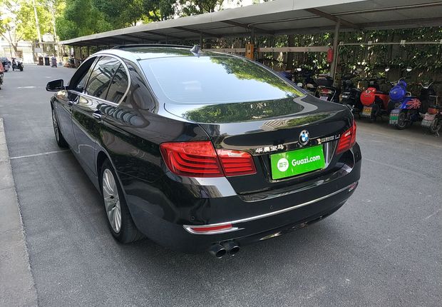 宝马5系 525Li 2017款 2.0T 自动 汽油 豪华设计套装 (国Ⅴ) 