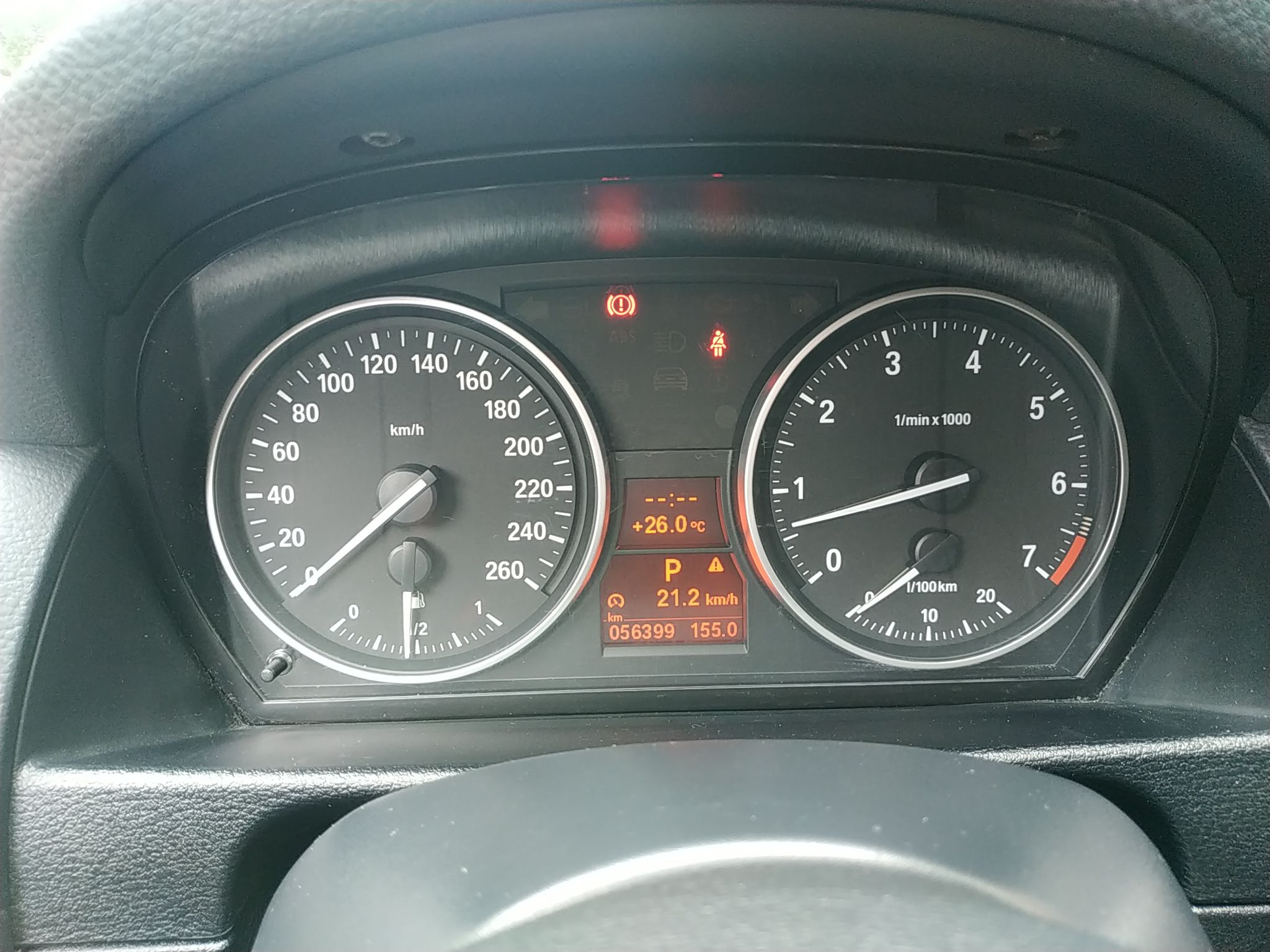 宝马X1 sDrive18i 2014款 2.0T 自动 后驱 汽油 运动设计套装 (国Ⅳ) 