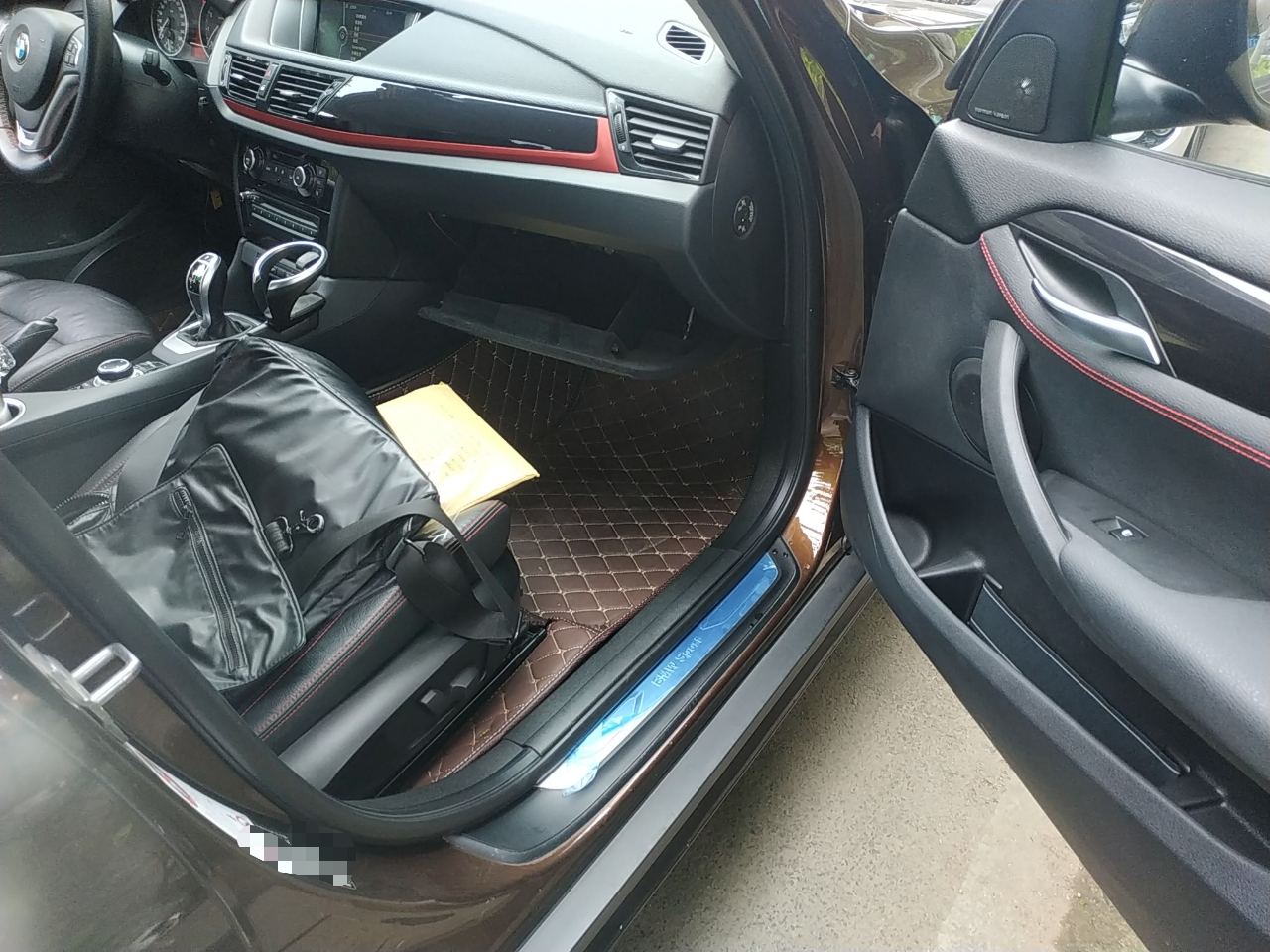 宝马X1 sDrive18i 2014款 2.0T 自动 后驱 汽油 运动设计套装 (国Ⅳ) 